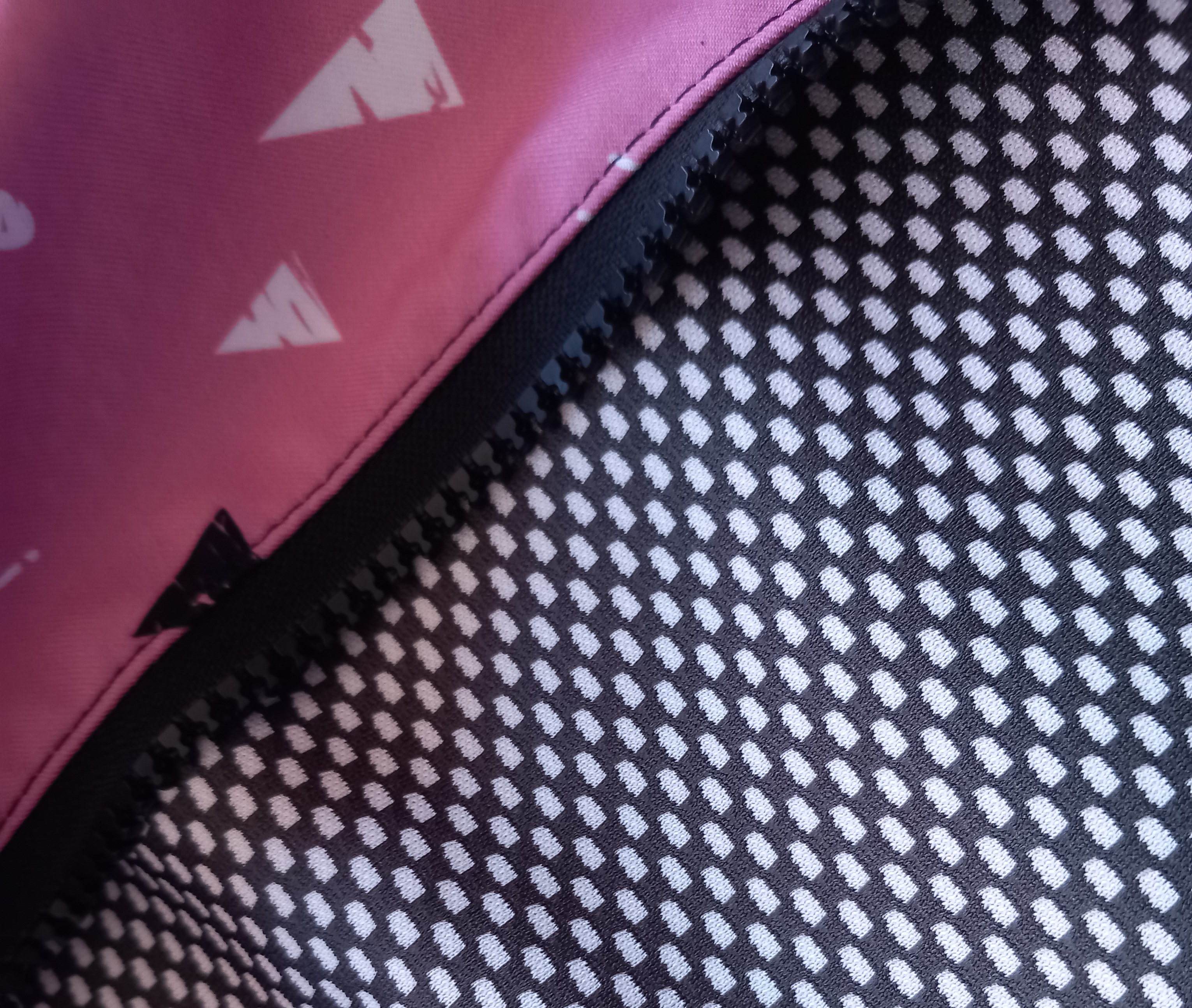 Jarní/podzimní softshellové kombinézy - detail 