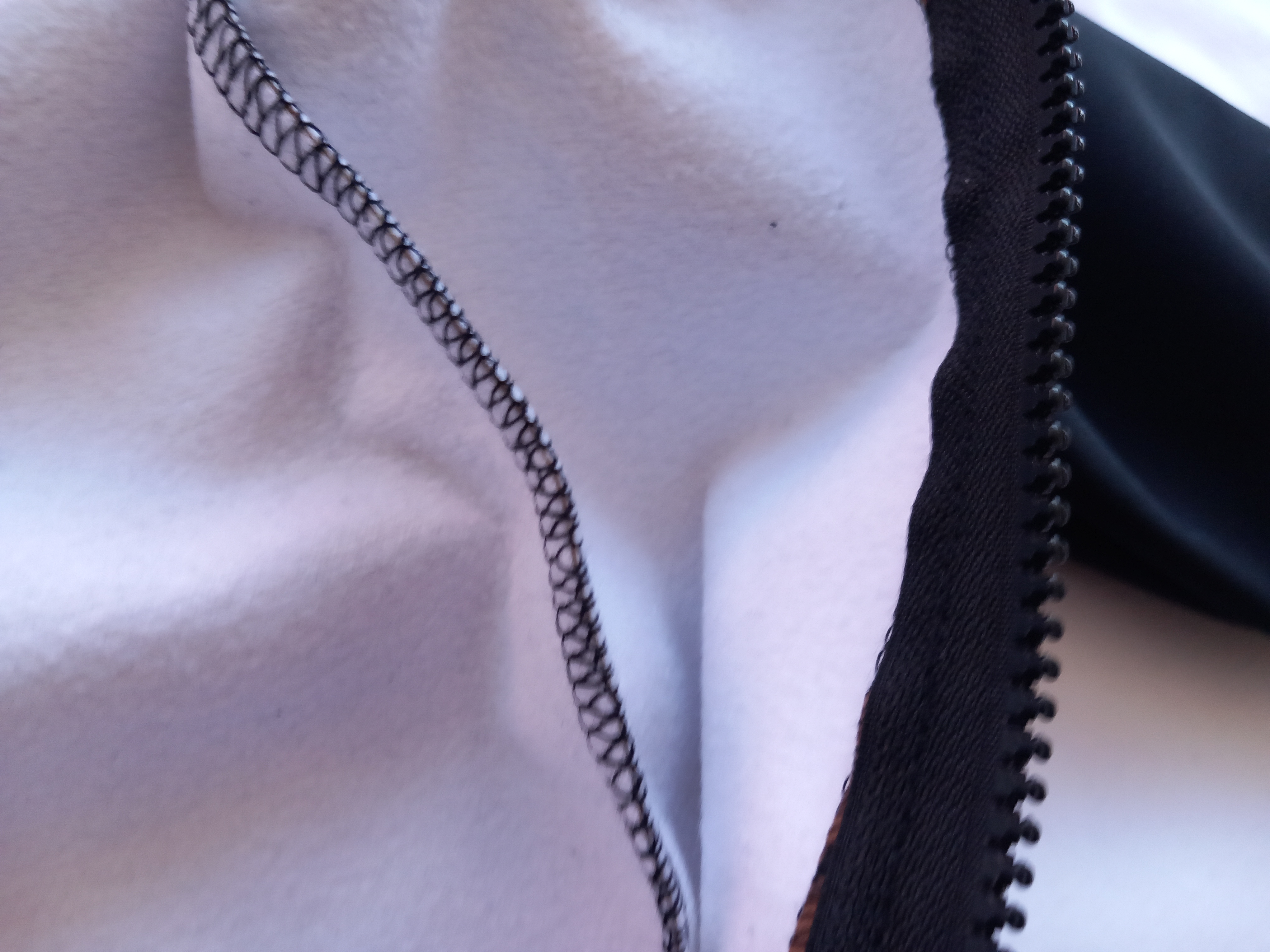 Zimní softshellové kombinézy s flísem detail